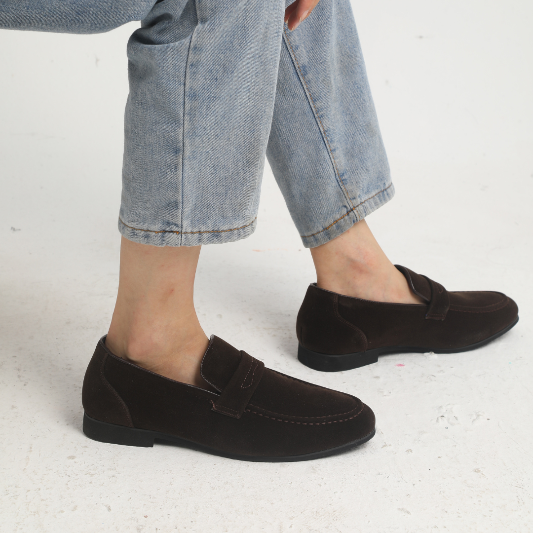 Icarus™ Wildleder-Slipper mit Riemen - Sovelis